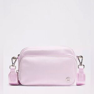 Lululemon Everywhere Crossbody Bag 2L Pink Organza